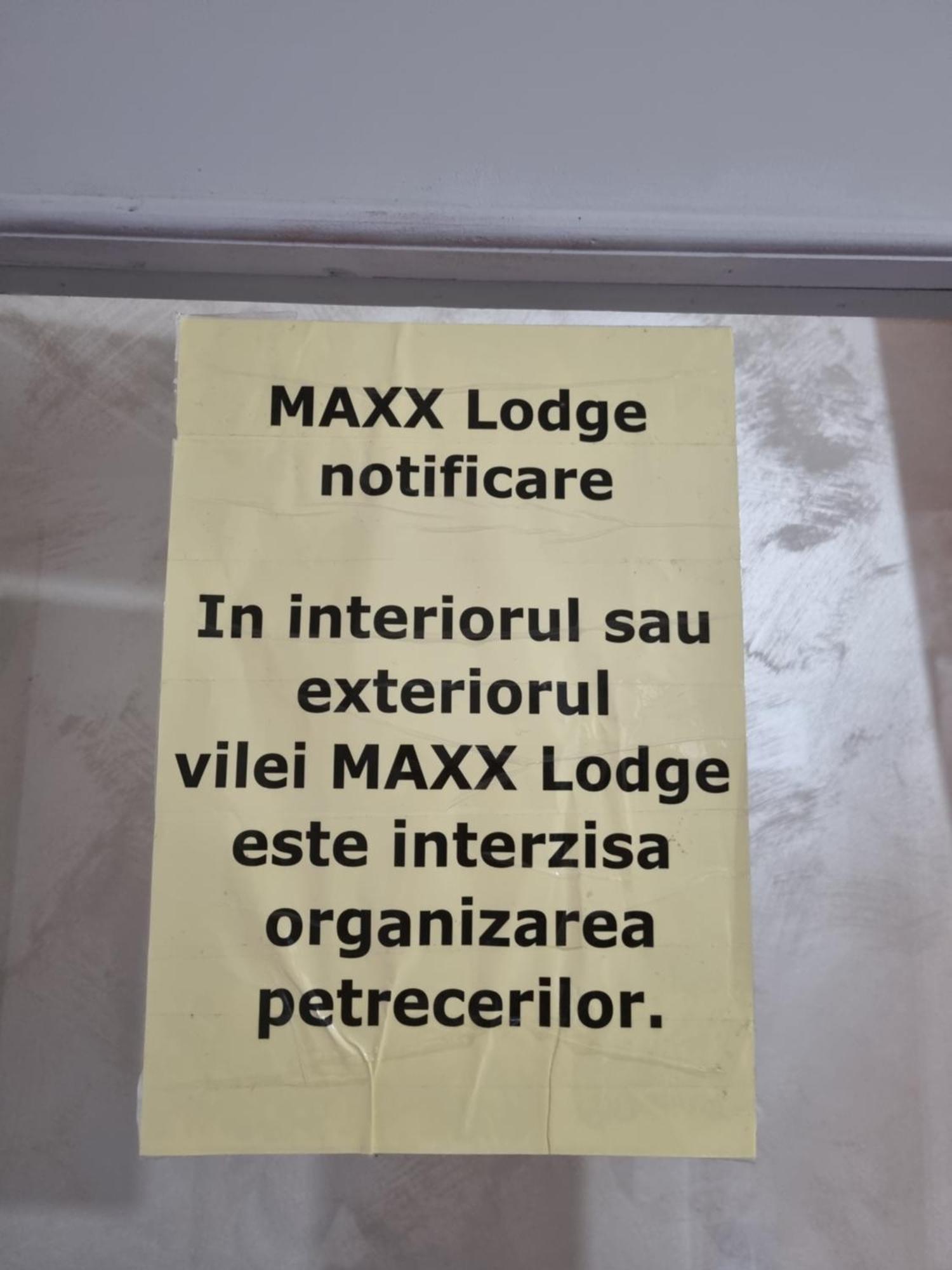 Maxx Lodge Бакеу Екстер'єр фото