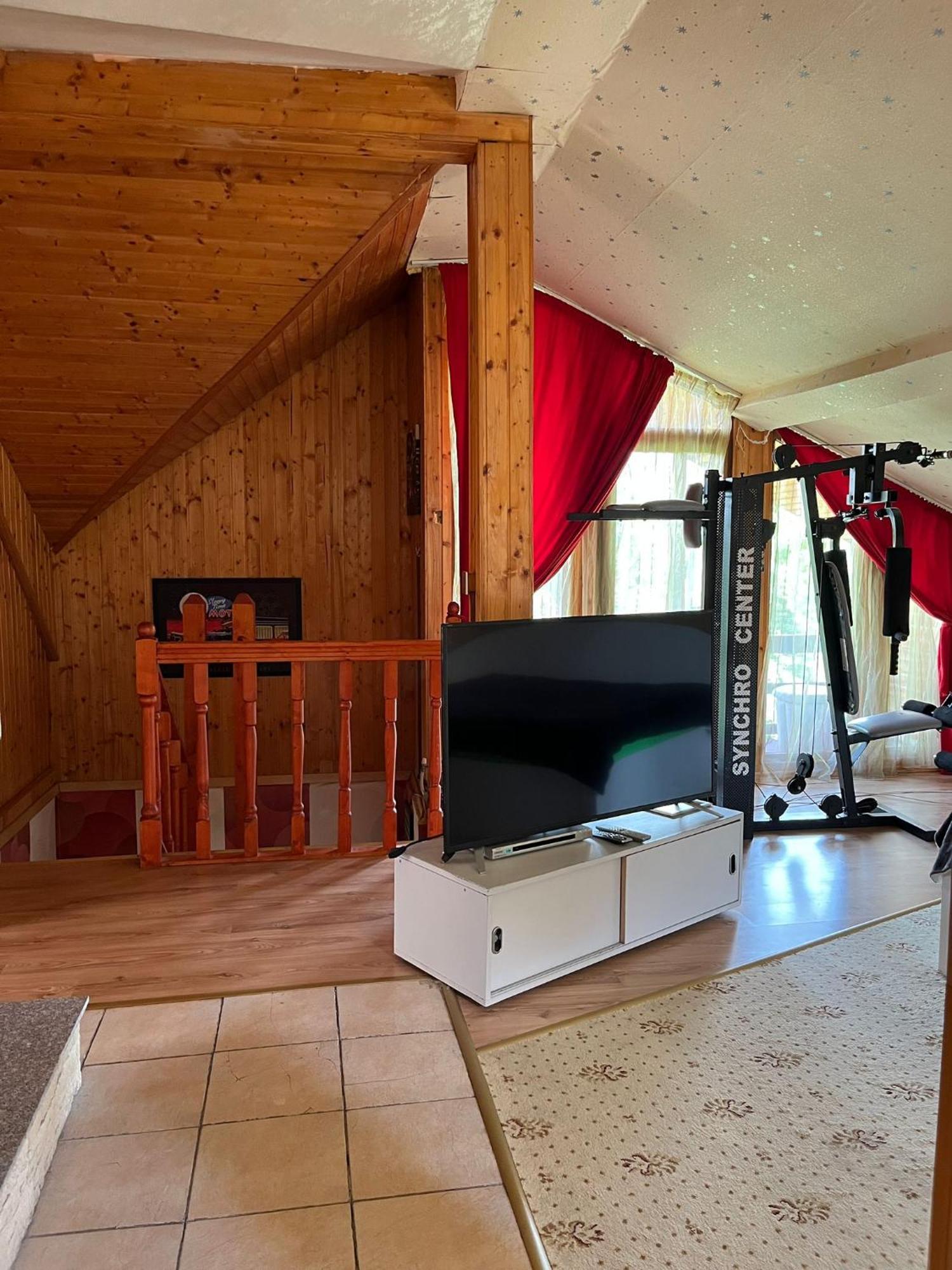 Maxx Lodge Бакеу Екстер'єр фото